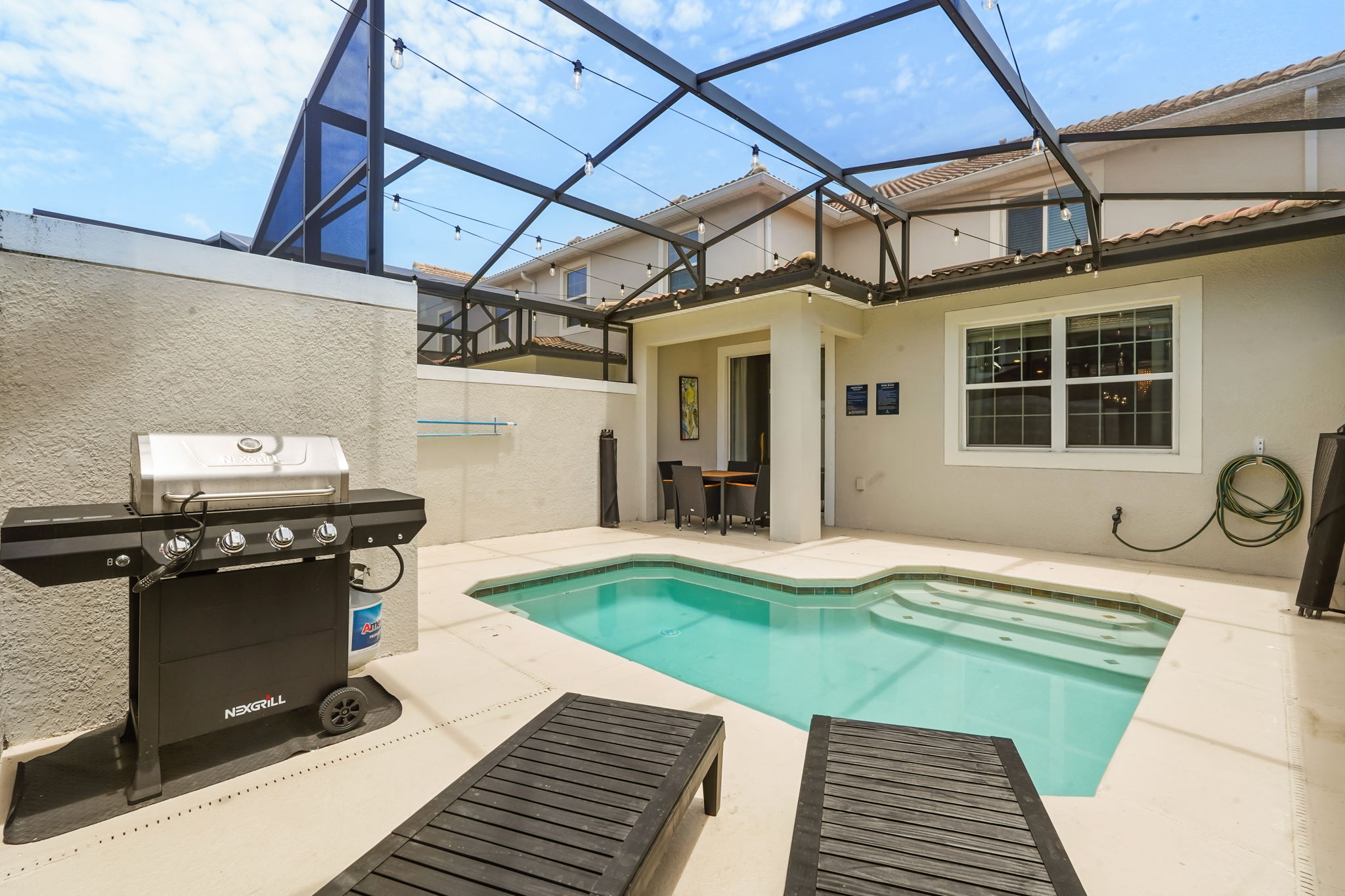5 bedroom vacation townhouse at Storey Lake - Image 20