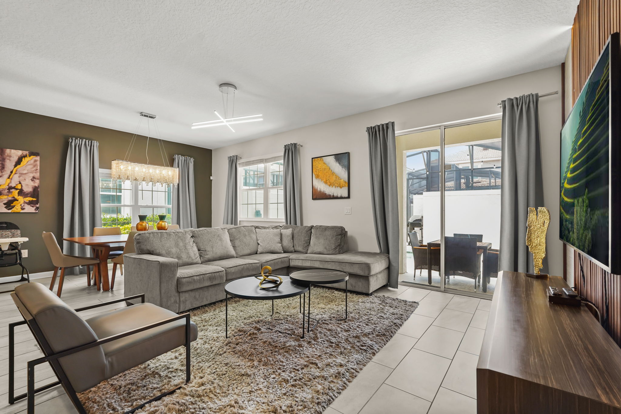 5 bedroom vacation townhouse at Storey Lake - Image 3