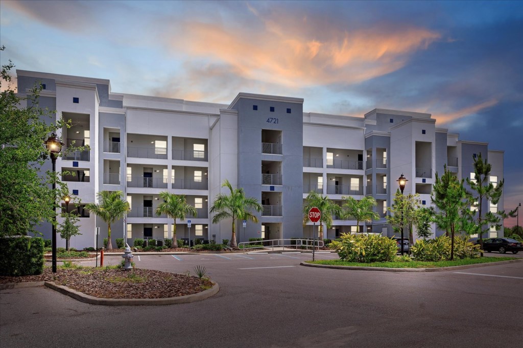 2 bedroom vacation apartment at Storey Lake - Image 1