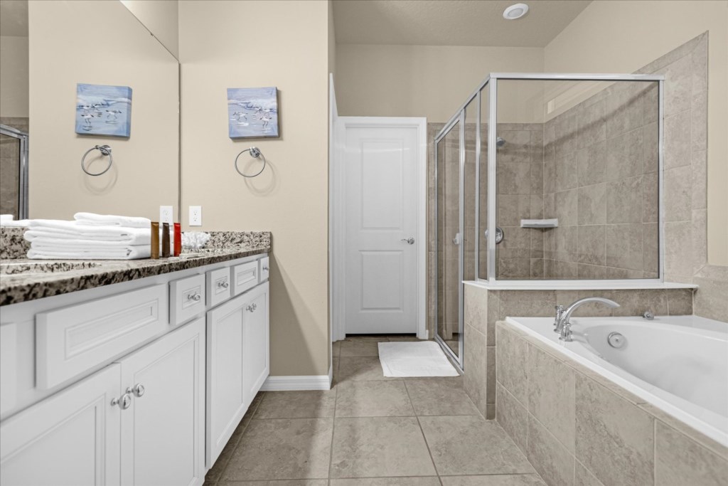 5 bedroom vacation house at Windsor Island Resort - Image 30