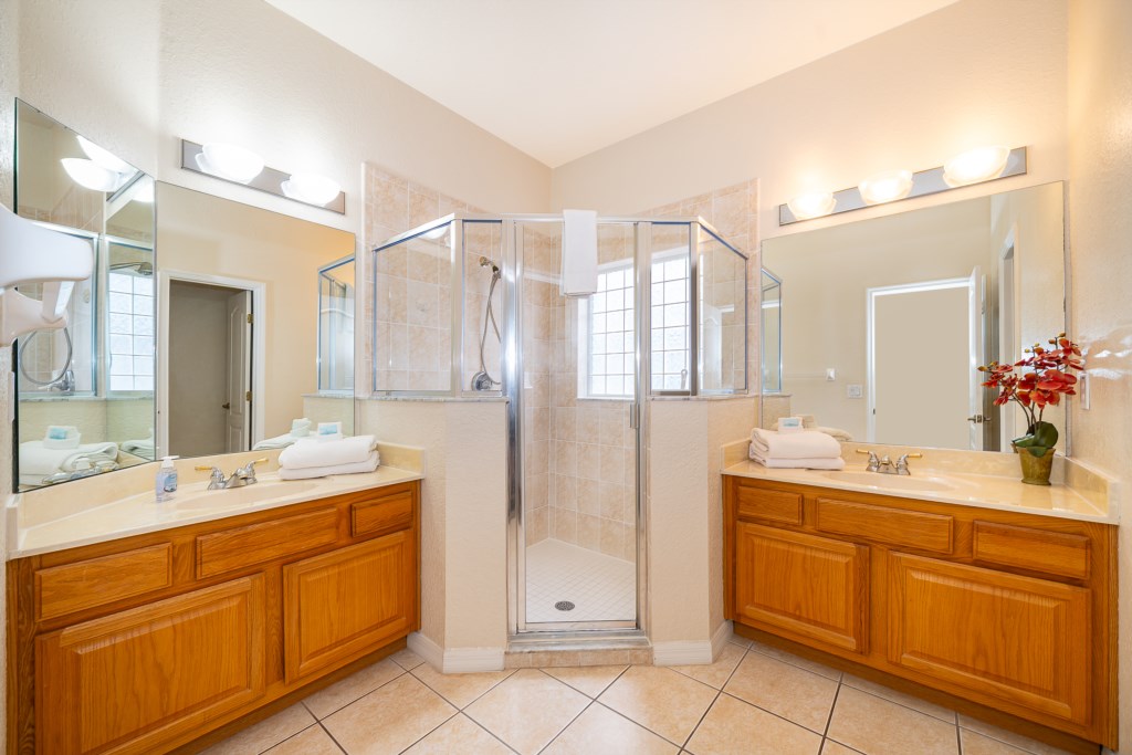 2nd En-Suite bathroom