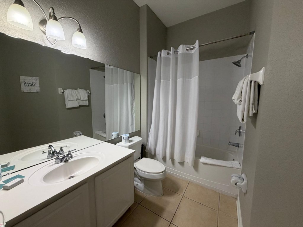 3 bedroom vacation apartment at Vista Cay - Image 20