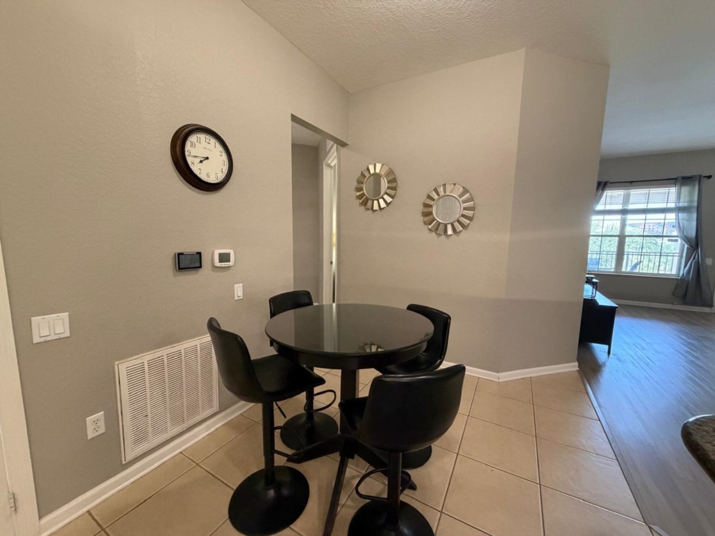 3 bedroom vacation apartment at Vista Cay - Image 8