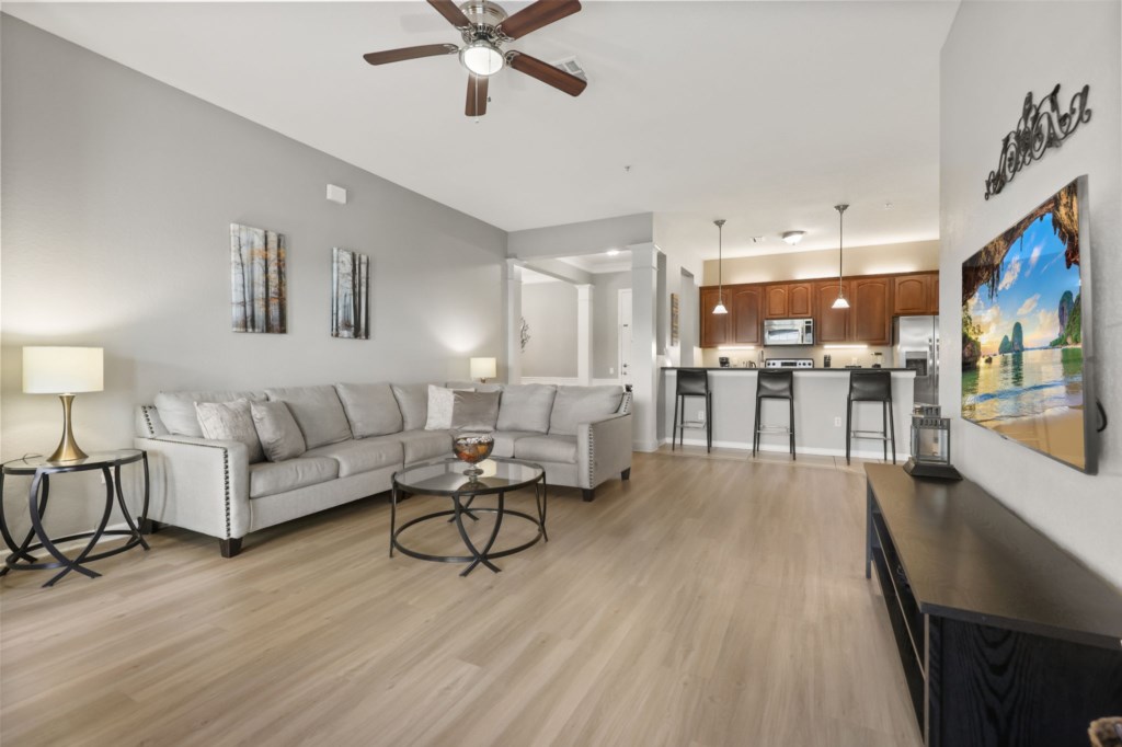 5048 Shoreway Loop Unit 401 (2).jpg