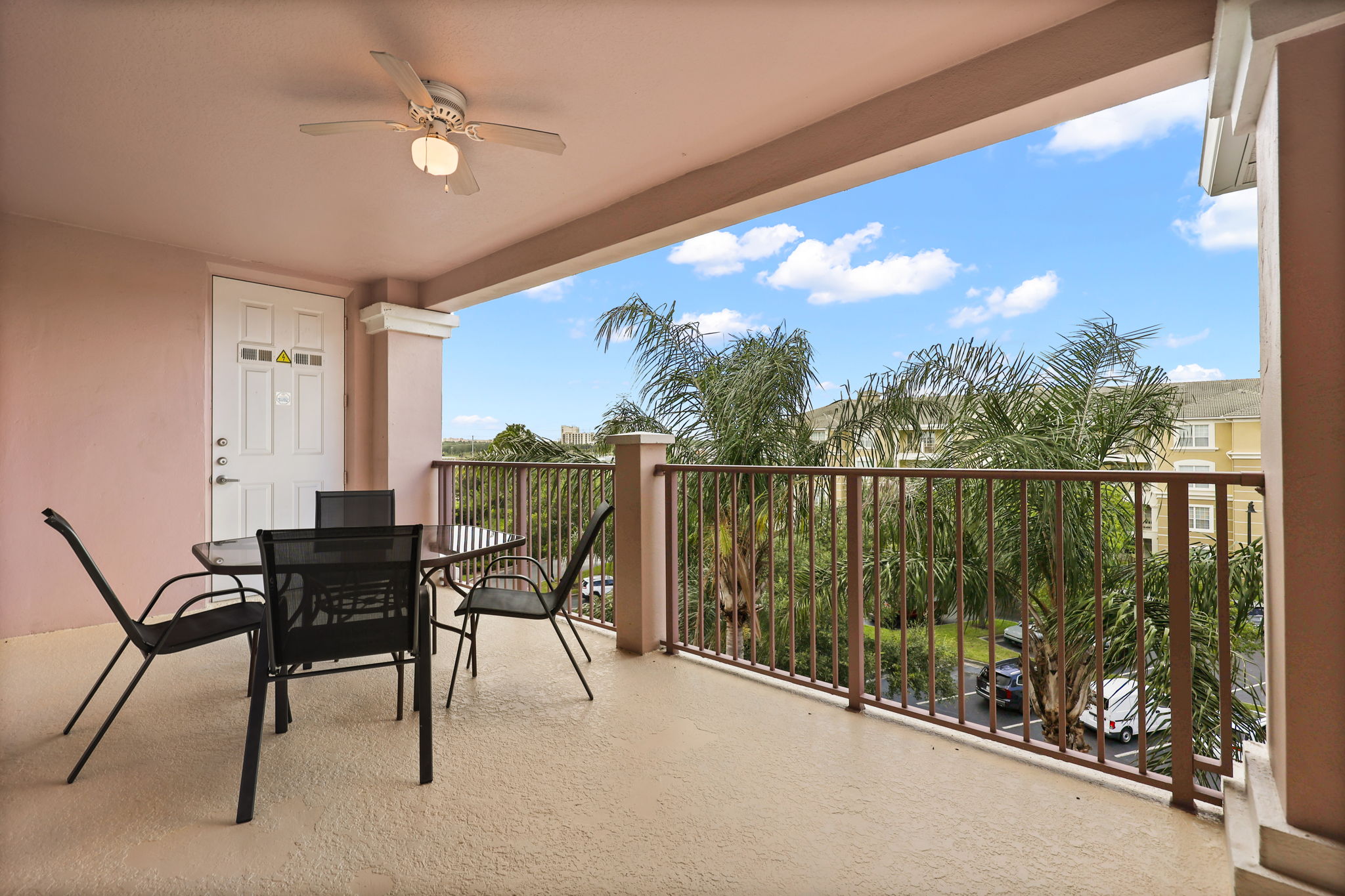 3 bedroom vacation apartment at Vista Cay - Image 29