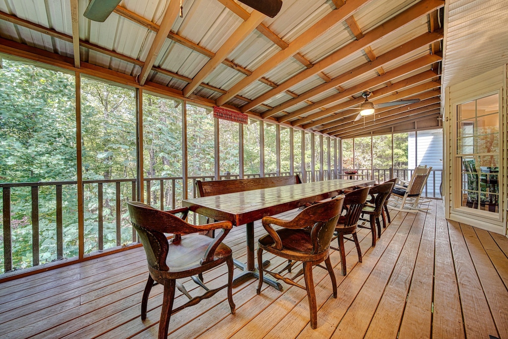 Dine out on the screened porch