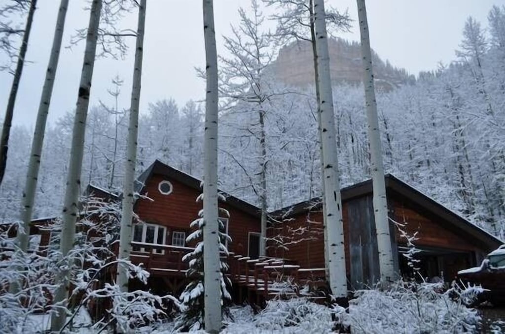 Castle Rock Cabin in Winter