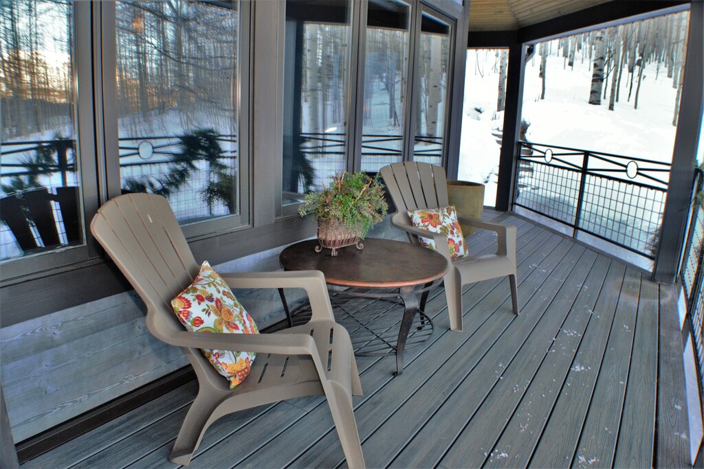 Outdoor Seating on Front Deck
