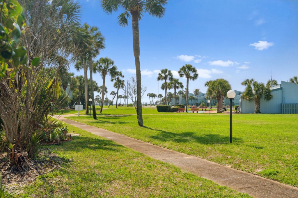 28-web-or-mls-22400-front-beach-rd-48