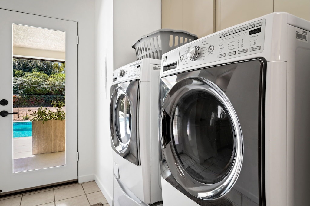 Large washer and dryer!