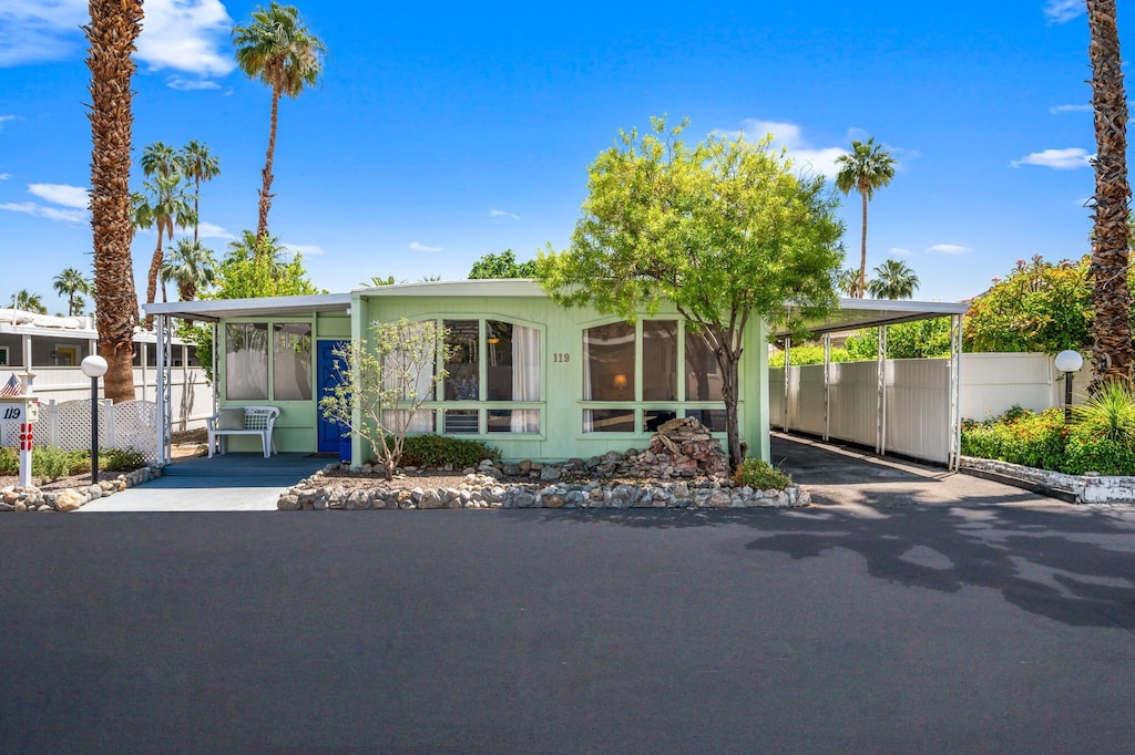 Your Palm Springs home awaits!