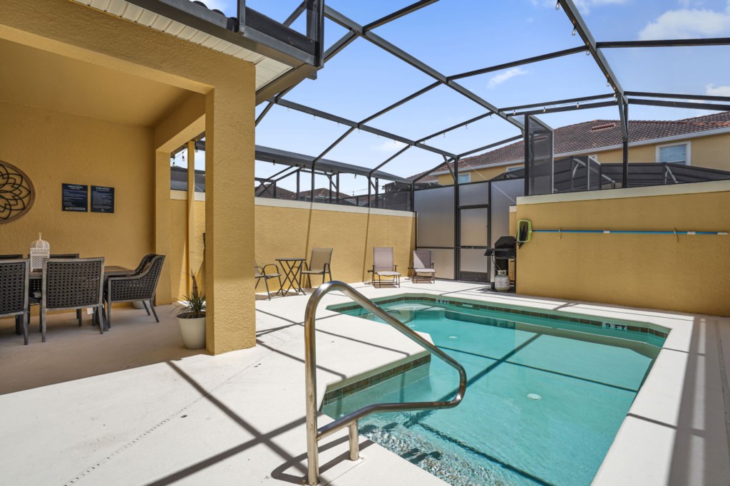 2939BuccaneerPalmRd(26)