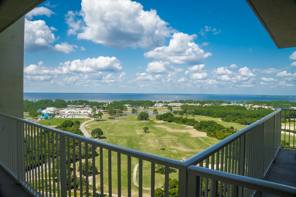 Views of Seascape Golf Course, Choctawhatchee Bay from your Front Door
