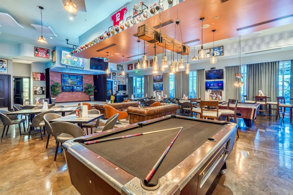 On-Site Sports Lounge