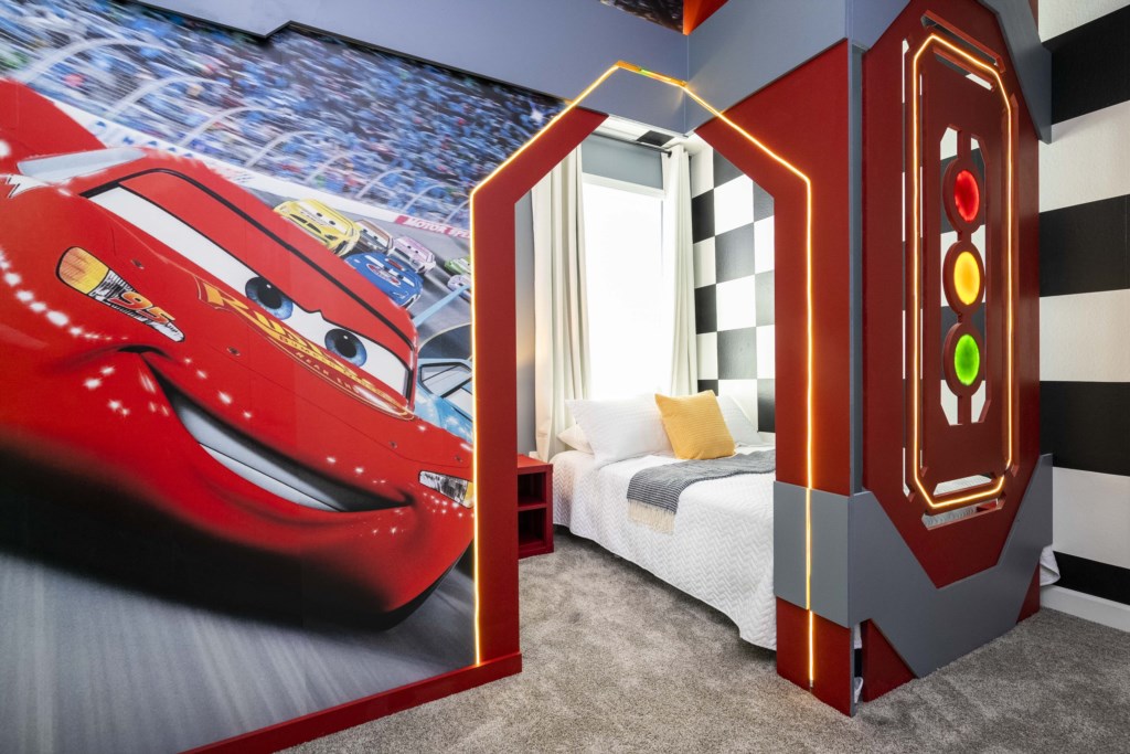 Cars Themed Bedroom w/ 2 full beds
