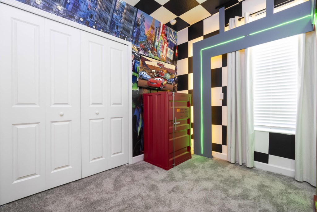 Cars Themed Bedroom w/ 2 full beds & TV