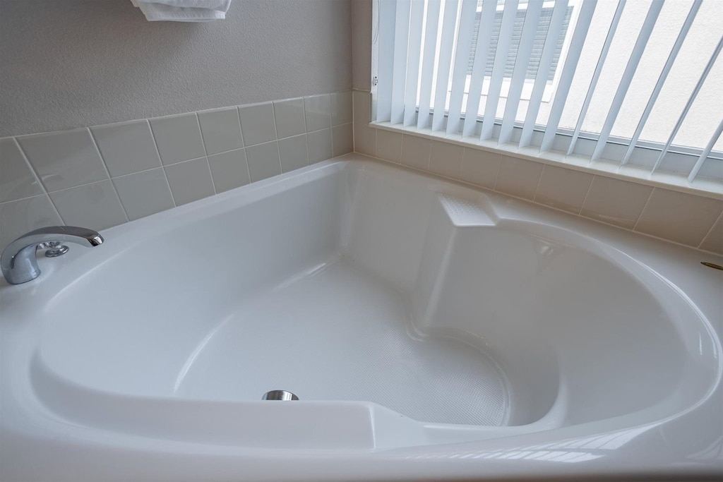 Master tub