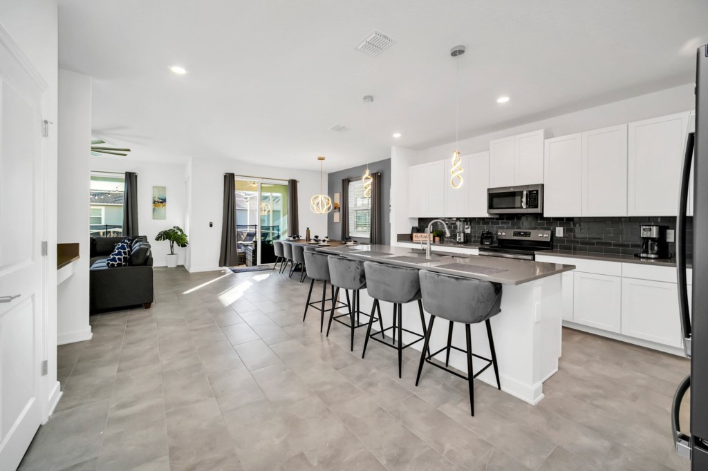 8-web-or-mls-9149-sommerset-hills-dr