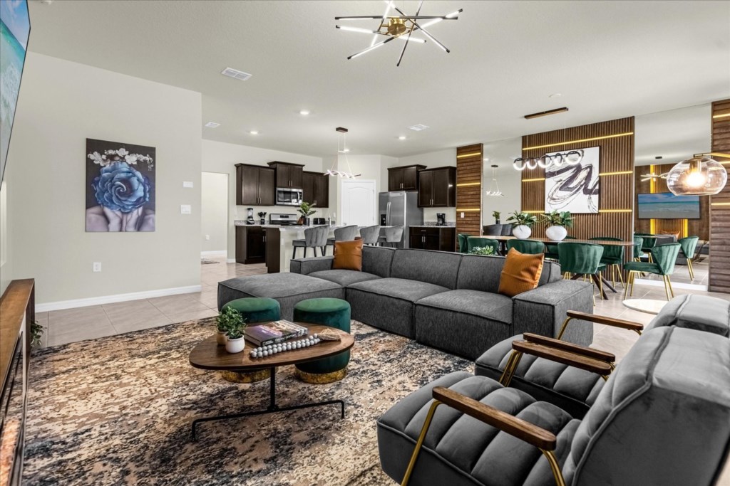 5 bedroom vacation house at Solterra - Image 2