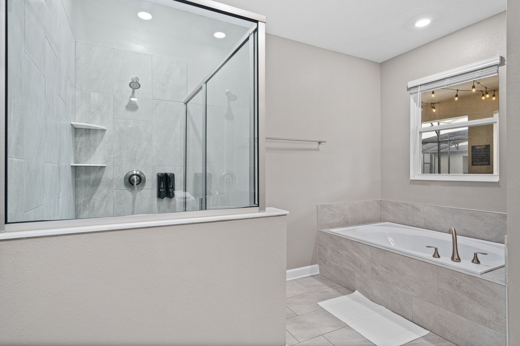 9 bedroom vacation house at Storey Lake - Image 43