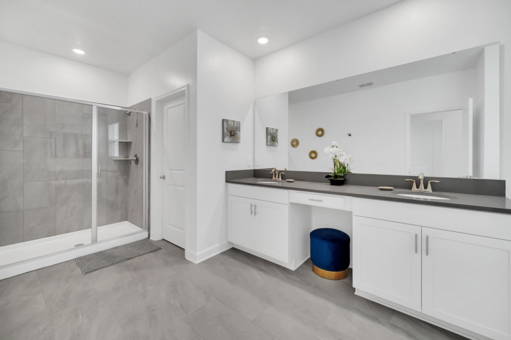 33-web-or-mls-9085-sommerset-hills-dr
