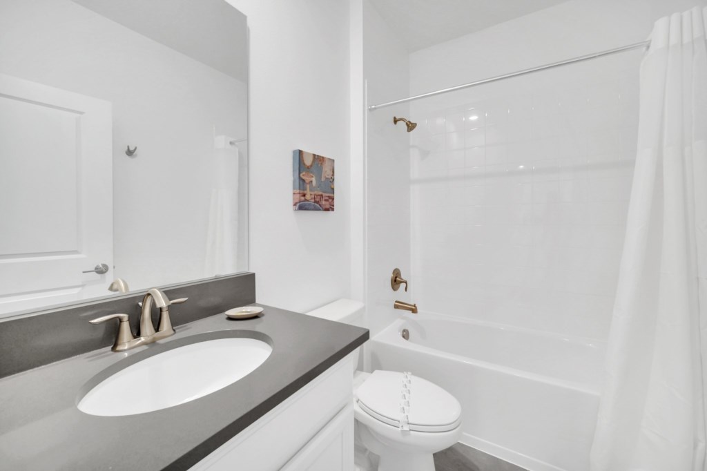 37-web-or-mls-9085-sommerset-hills-dr