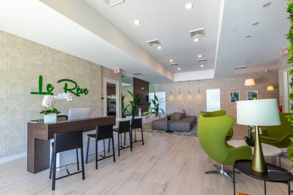 4 bedroom vacation townhouse at Le Reve - Image 32