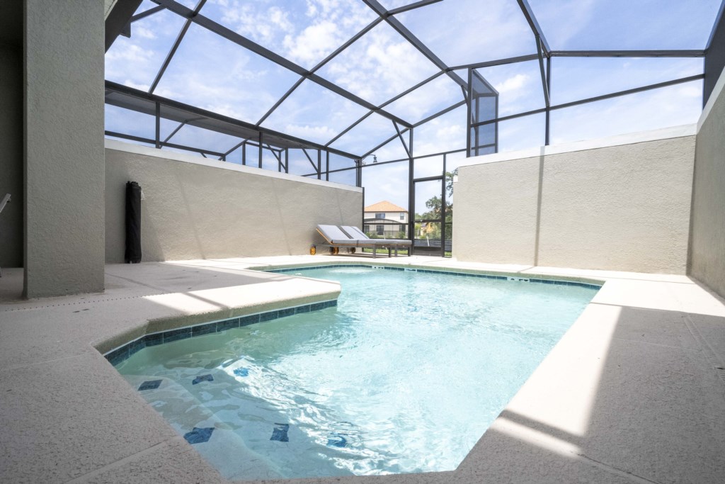 Property private splash pool