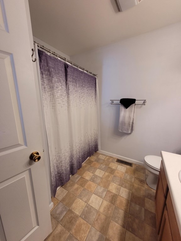Upstairs Full Bath Tub/Shower Combo