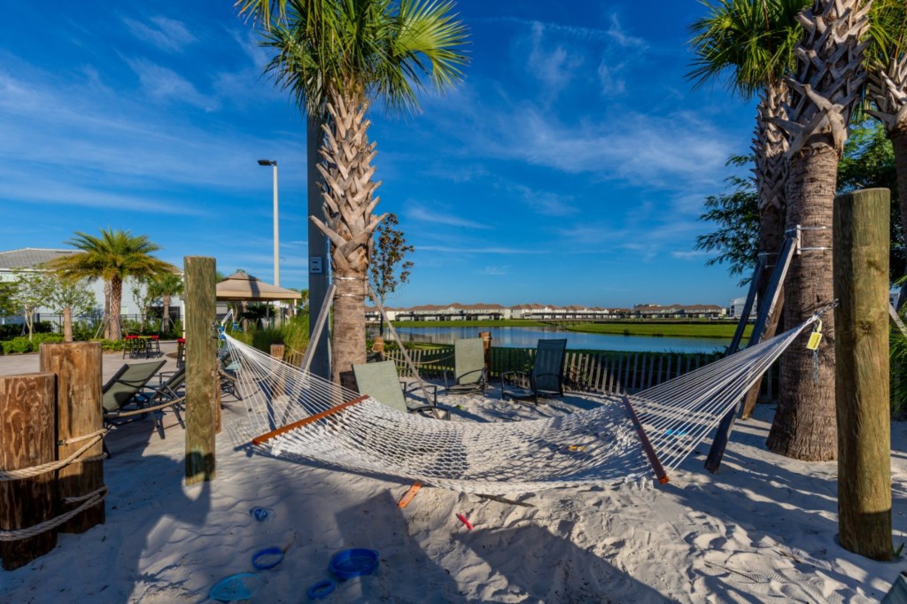 4 bedroom vacation townhouse at Storey Lake - Image 50