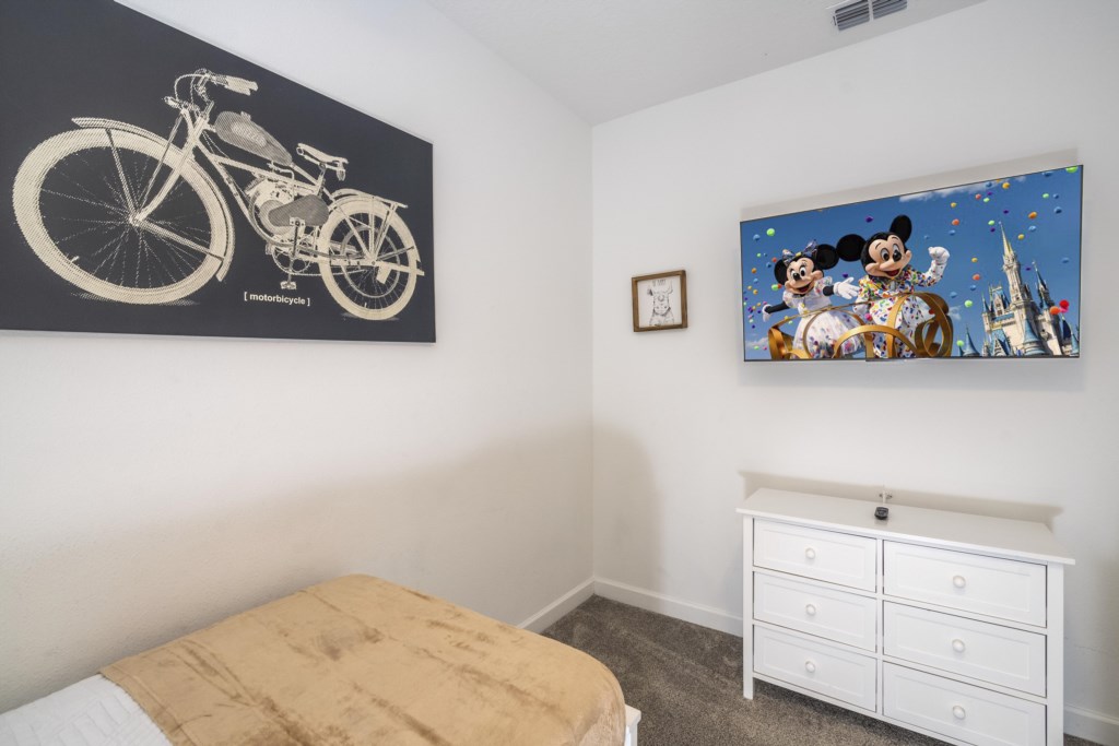 Twin bedroom 1st floor