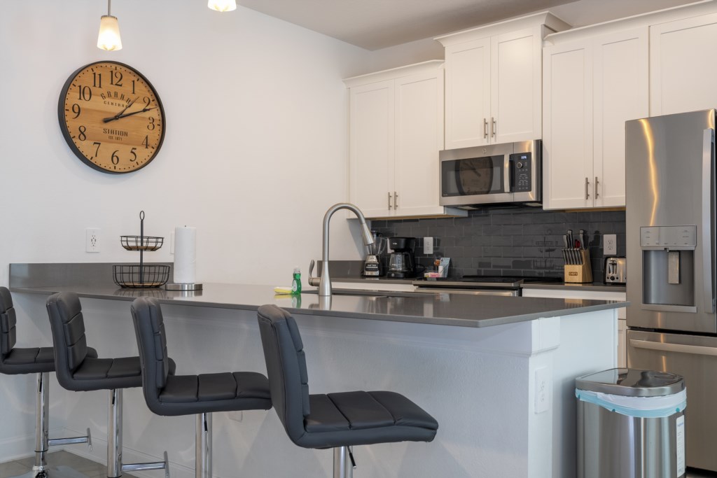 Fully equipped kitchen