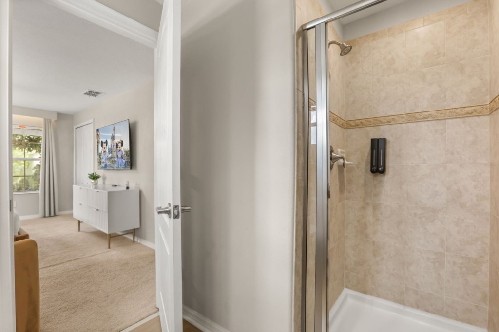 Bathroom — 4899 Clock Tower Drive, photo 33 of 61