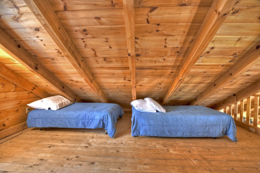 Loft Level Twin Beds