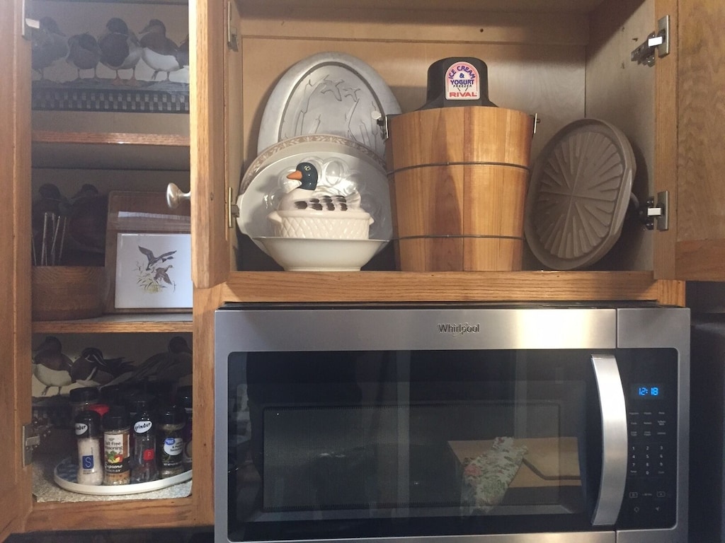 Use the old timey ice cream maker to make your own !