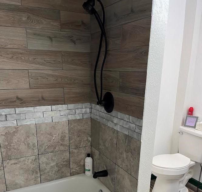 Shower/Tub