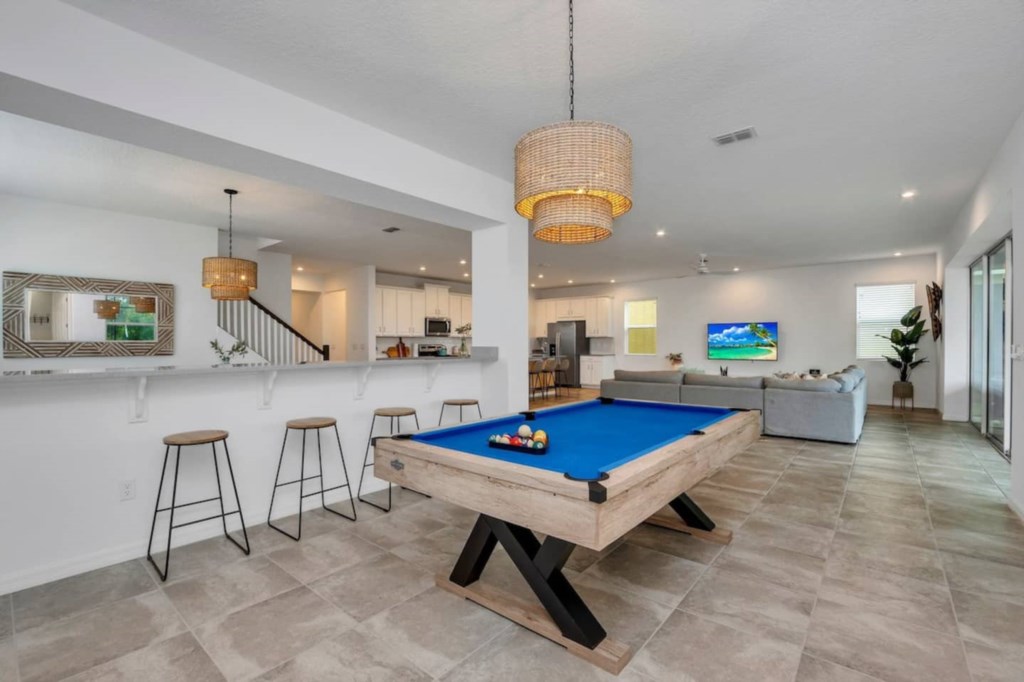 Blissful Home for 18 w/pool and games @Solara