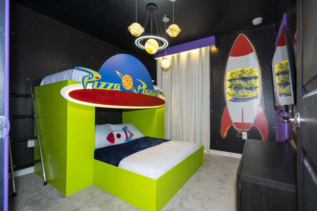 Themed bedroom