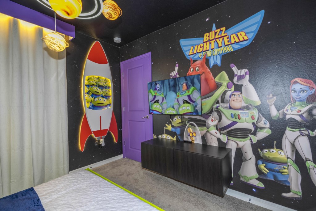 Themed bedroom