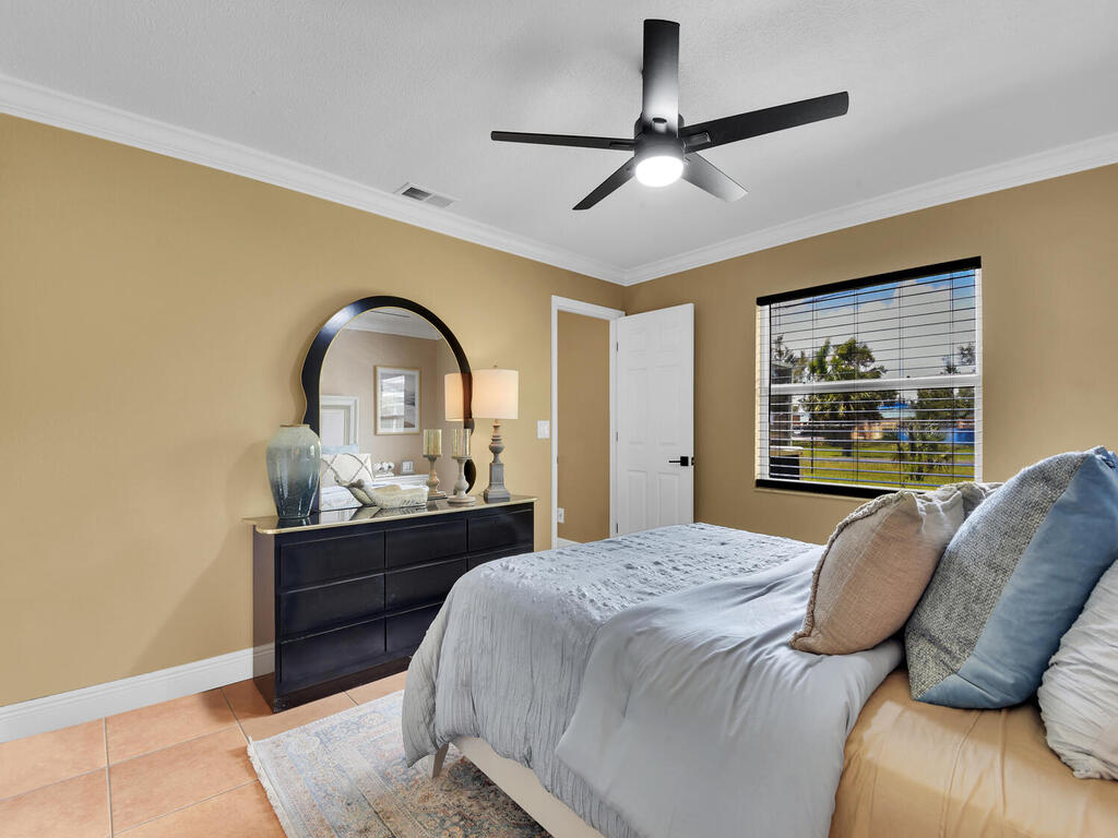1825 SW 36th Terrace Cape Coral FL 33914 USA-019-001-Master Bedroom-MLS_Size.jpg