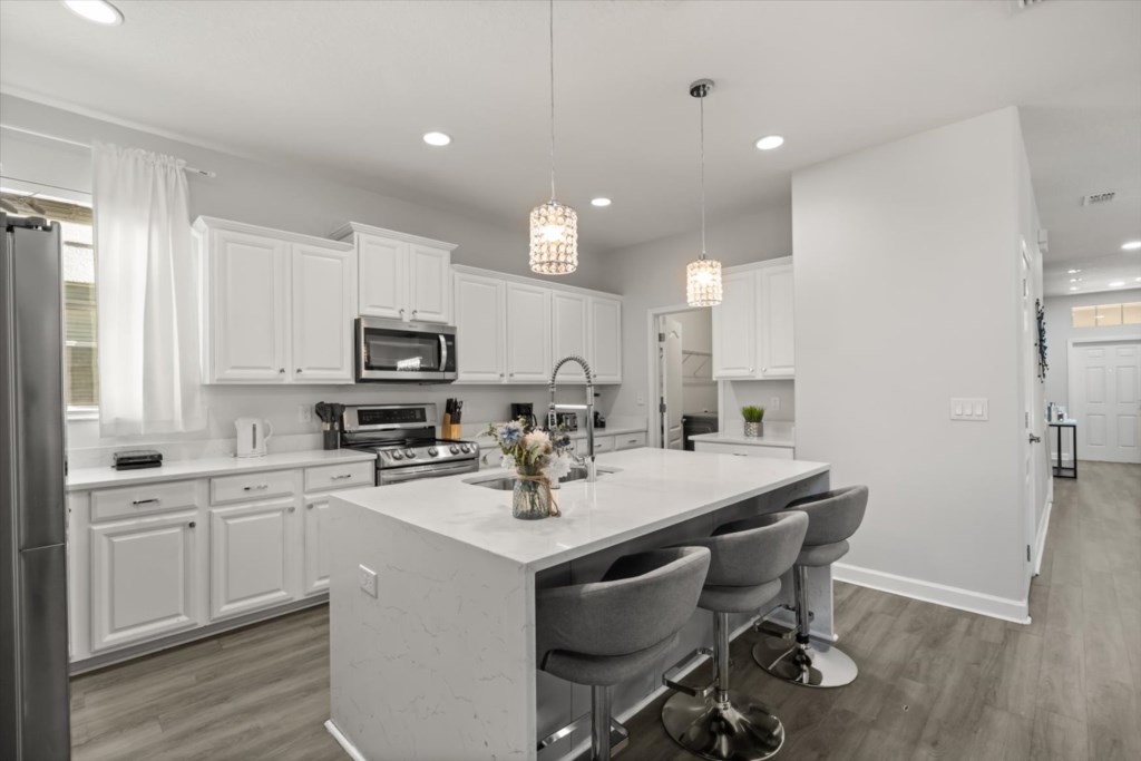 8929 Cuban Palm Road (8).jpg