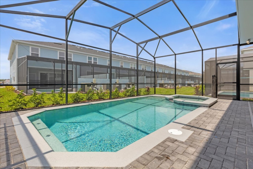 1261EmeraldRowStreet(52)