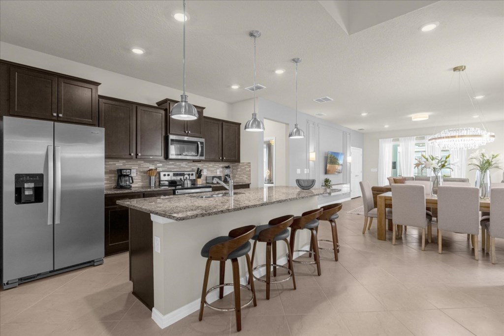 1261EmeraldRowStreet(9)