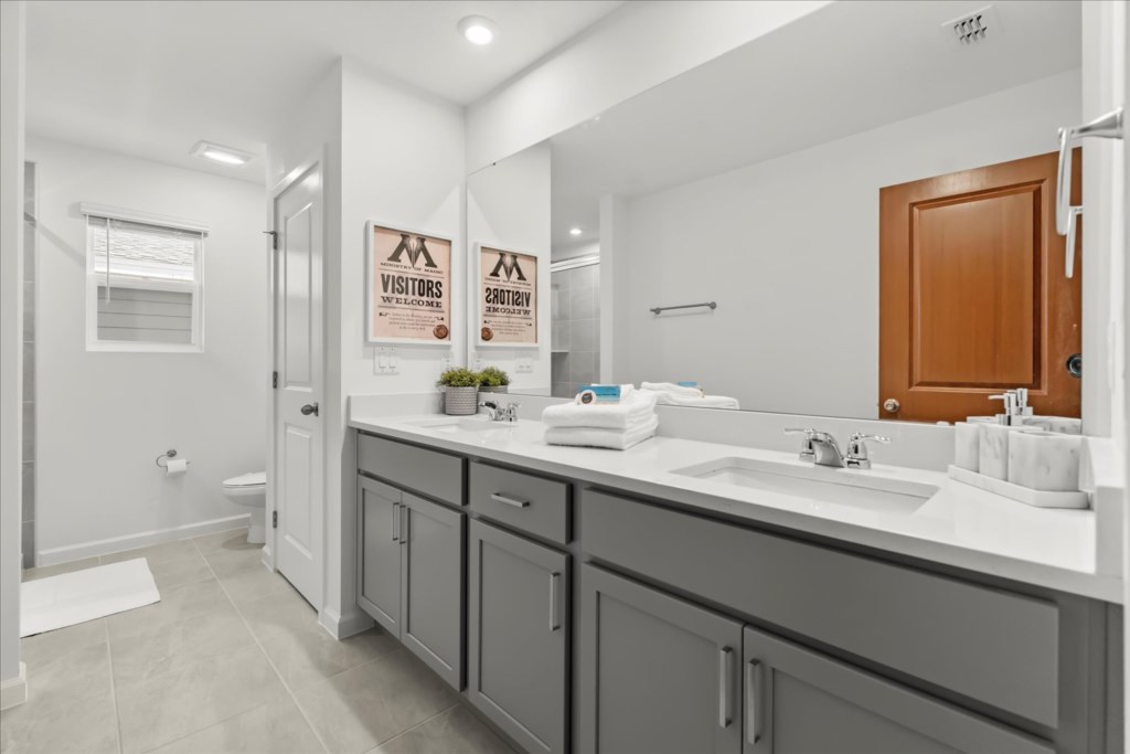 9158 Seascape Cove (48).jpg