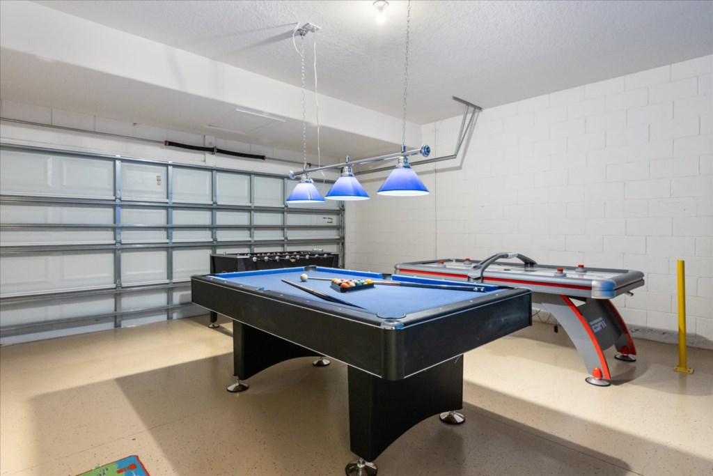 5144OakbourneAvenue011