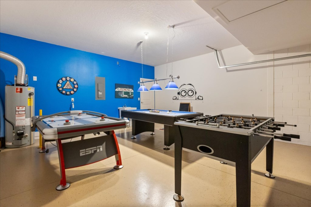 5144OakbourneAvenue012