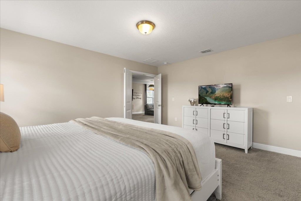 5144OakbourneAvenue016