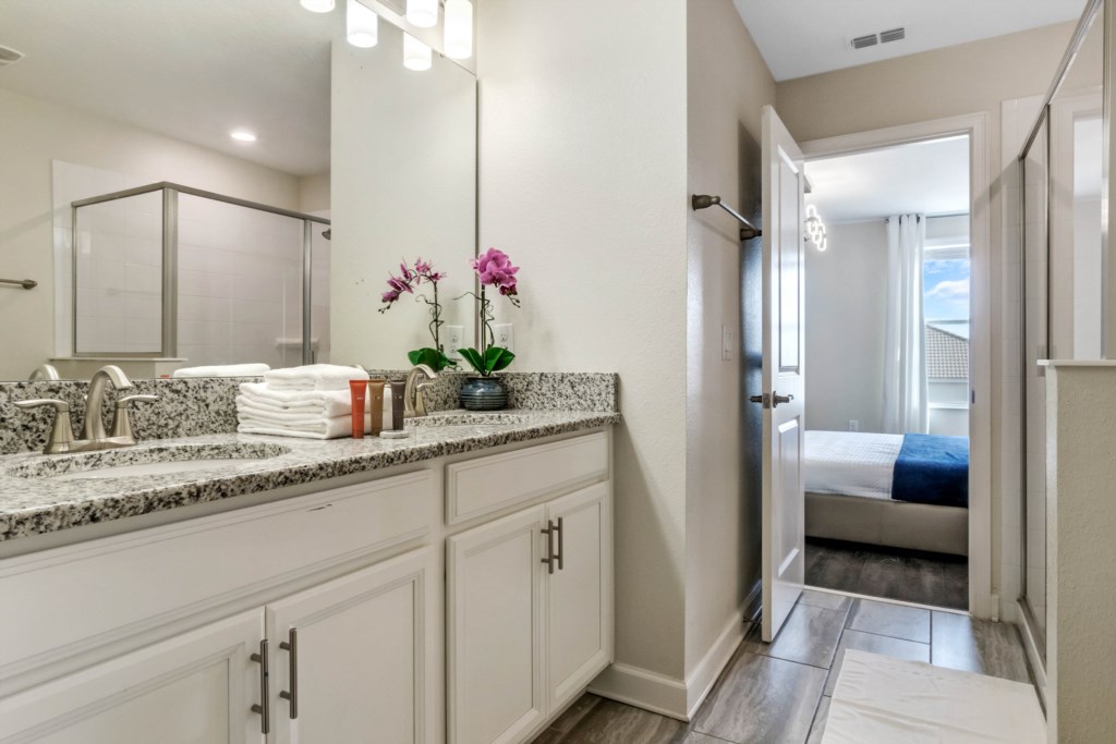 1545MulliganBlvd(32)