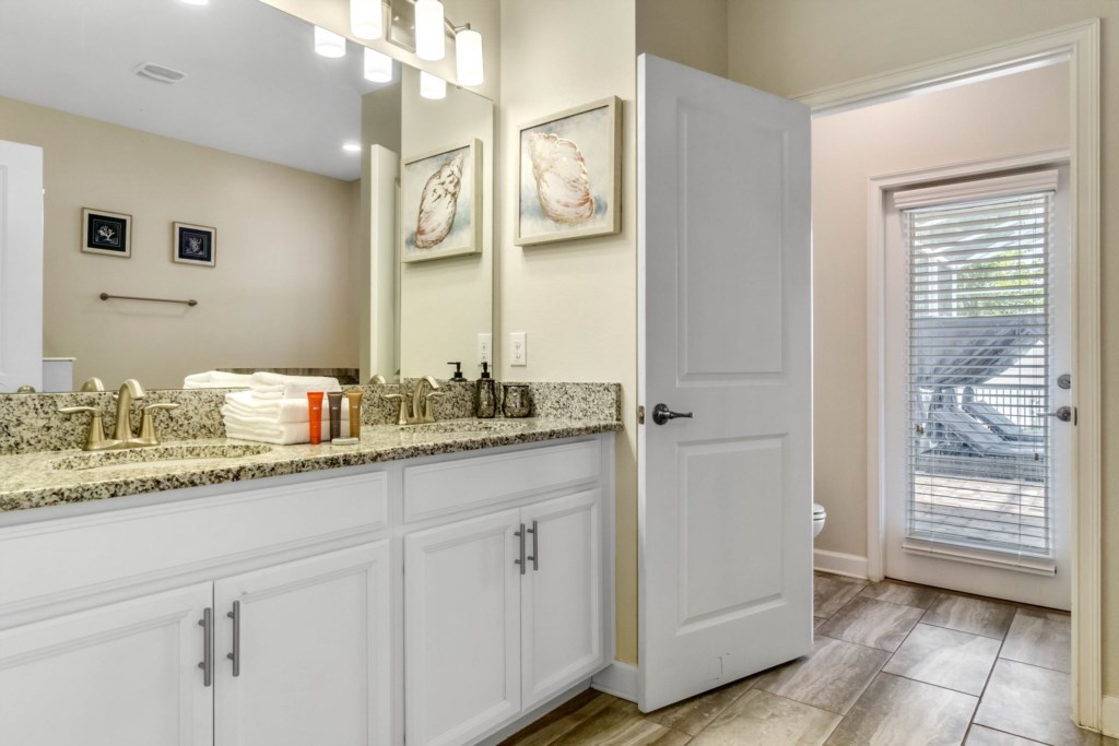 1545MulliganBlvd(36)