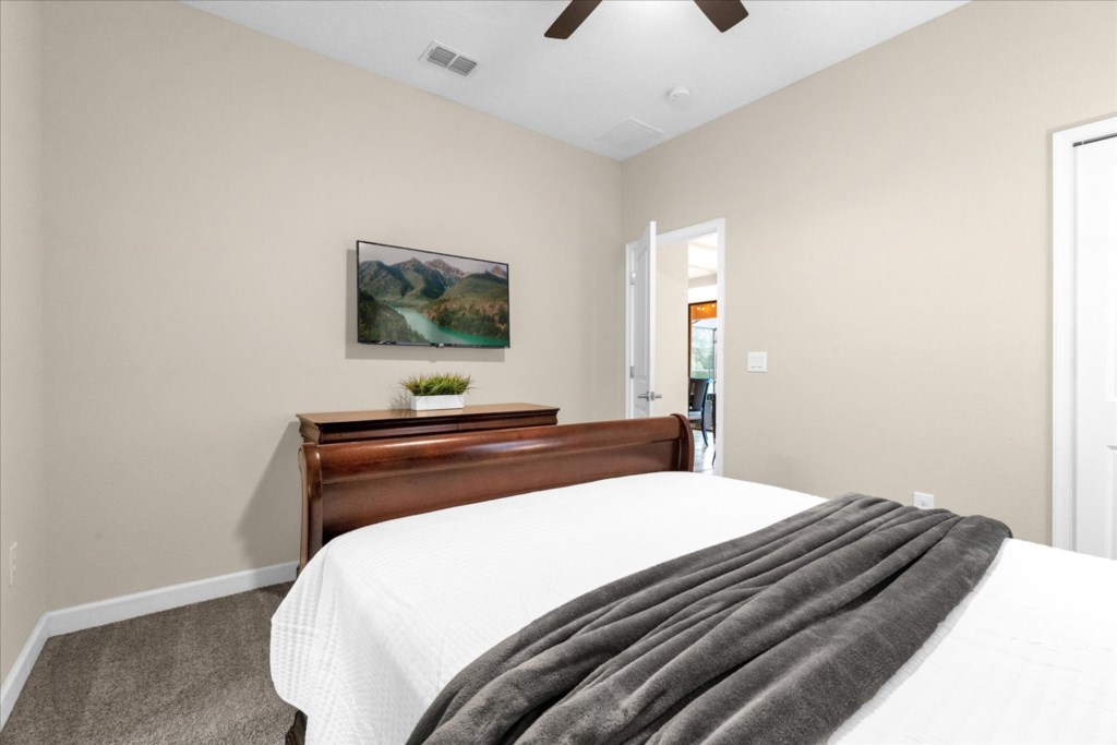 9152 Tee Street (23).jpg